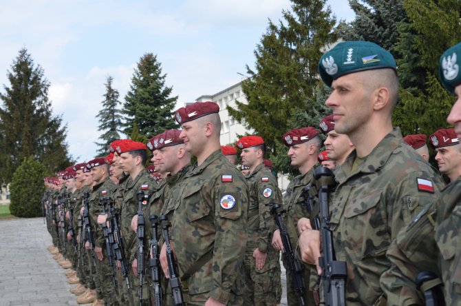 Pożegnanie żołnierzy wyjeżdżających na XLII zmianę Polskiego Kontyngentu Wojskowego (PKW) KFOR