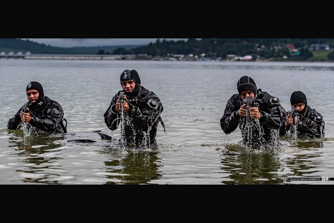 Szkolenie kawalerzystów w rejonie Jeziora Solińskiego