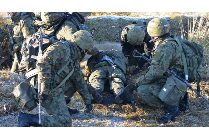Żołnierze 25. BKPow. ćwiczą przed XLII zmianą PKW KFOR