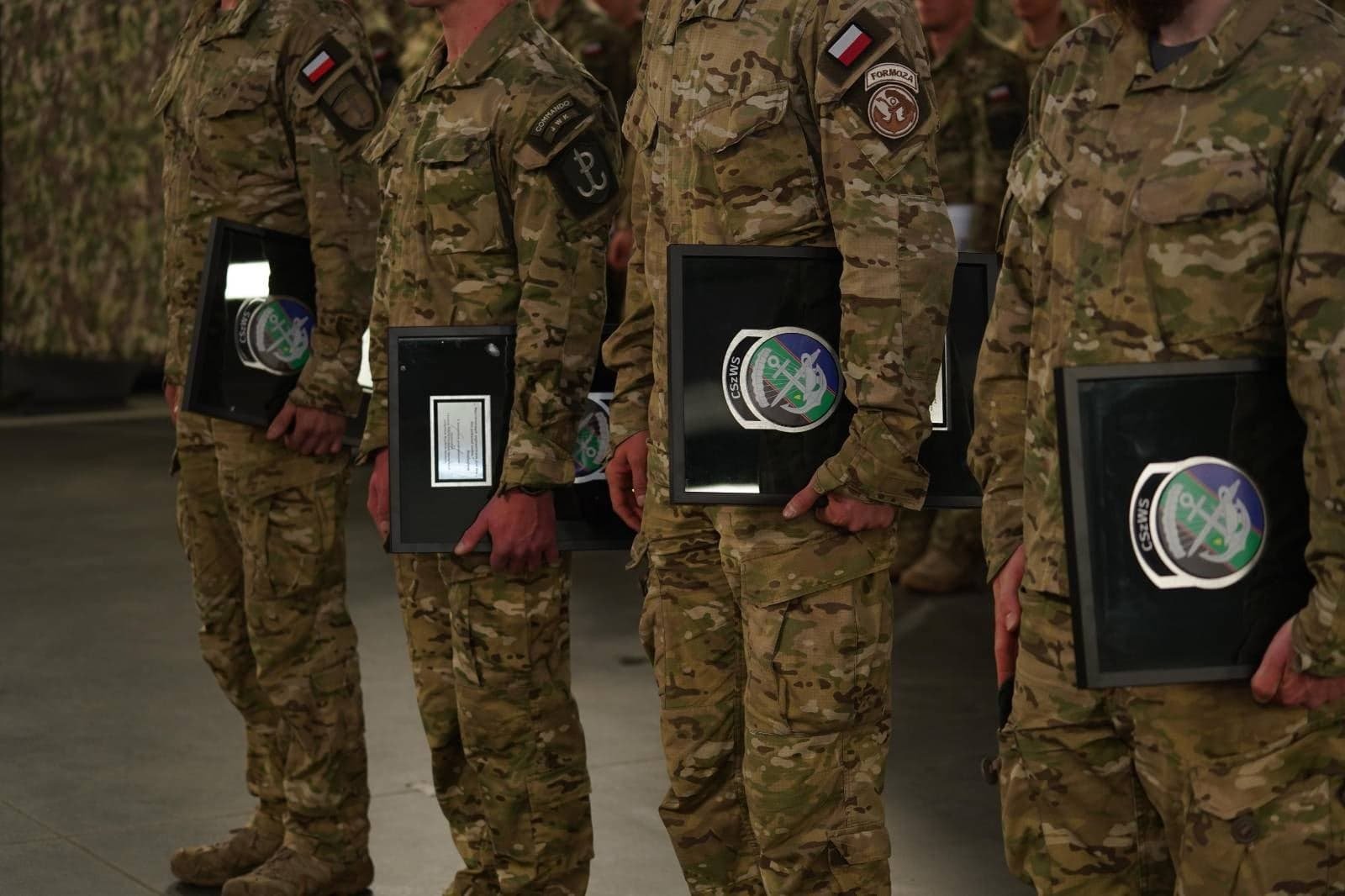 Zakończenie kursu podoficerskiego w CszWS - galeria