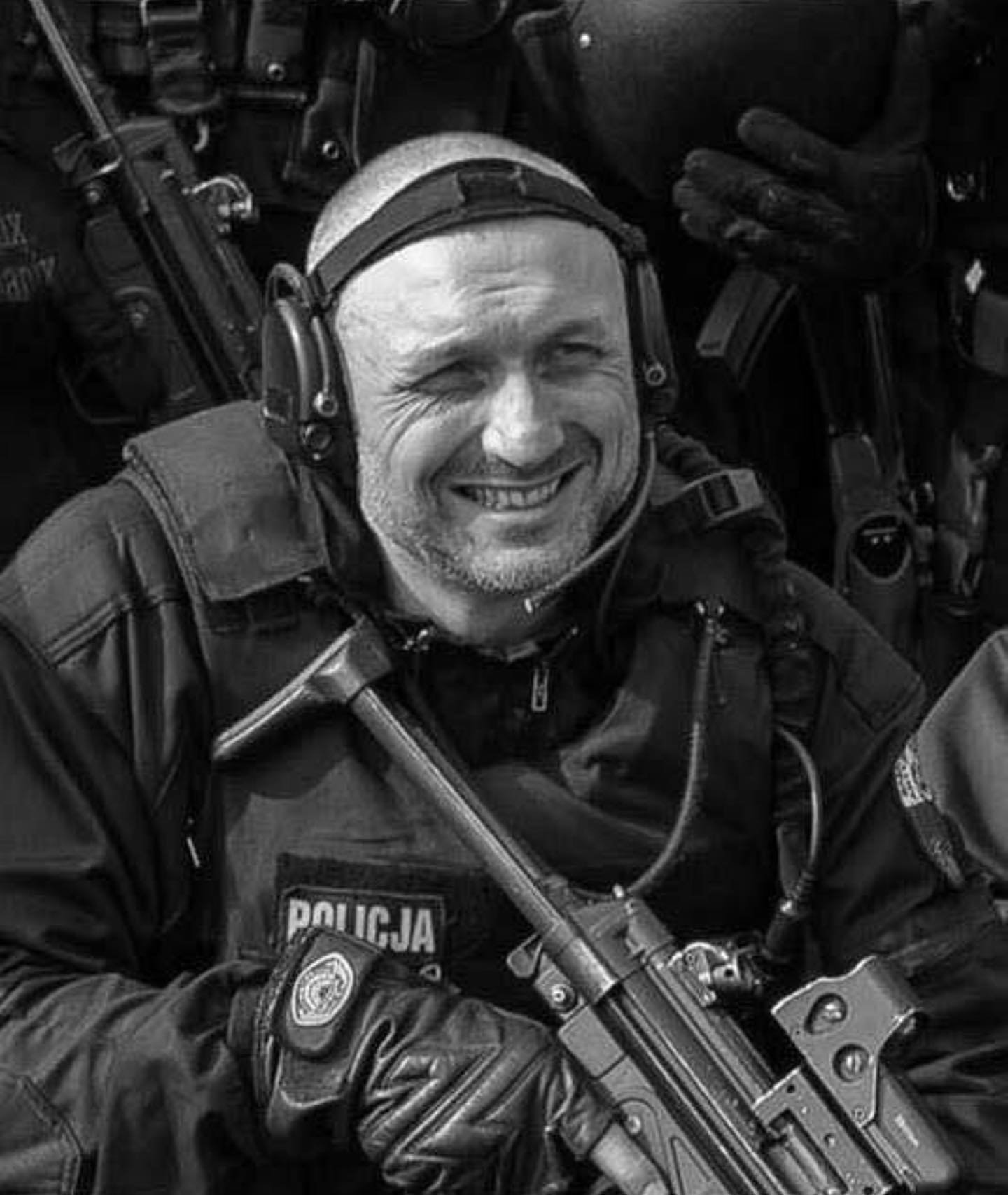 Piąta rocznica śmierci st. asp. Mariusza Koziarskiego - galeria