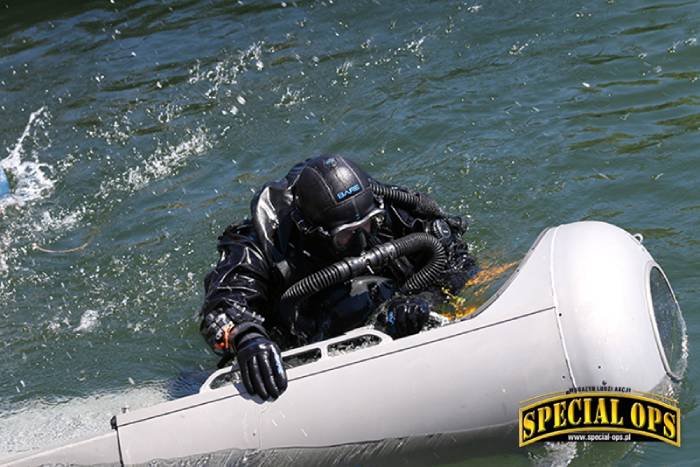 Szkolenie i wykorzystanie nurków bojowych w dobie wzrostu zagrożenia podwodnego