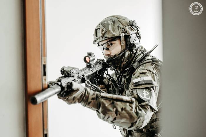 Nowe karabinki dla operatorów JWK - galeria