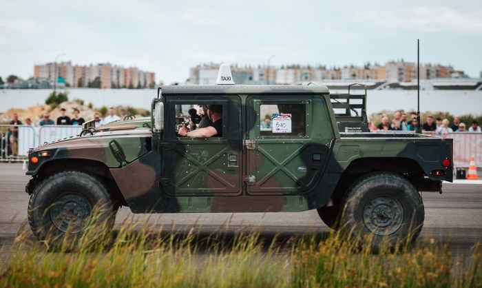 Militaria z USA na American Cars Mania - galeria