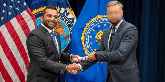 Funkcjonariusz CBŚP absolwentem elitarnego kursu FBI