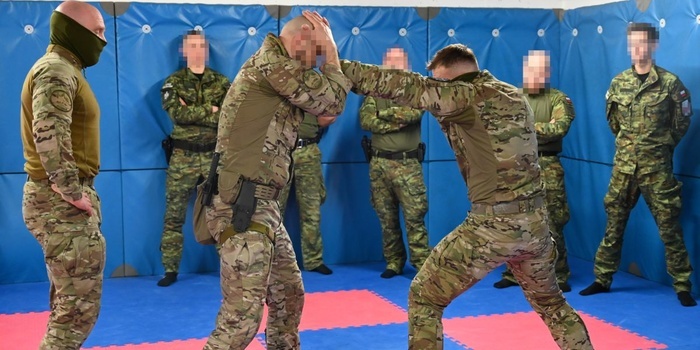 Szkolenie z zakresu taktyki i technik konwojowania osób niebezpiecznych