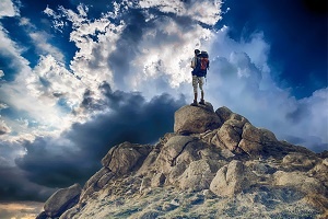 Gdy liczy się każdy krok w terenie – zobacz sprzęt, który nie zawodzi »