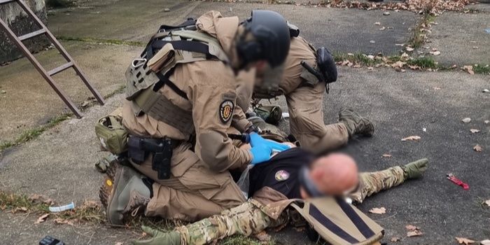 Służby mundurowe w ekstremalnych warunkach ćwiczyły Medycynę Pola Walki