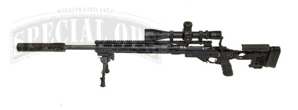 M24E1 Enhanced Sniper Rifle (bez magazynka, zamek otwarty, z tłumikiem Titan-QD Fast-Attach firmy Advanced Armament Corp.).