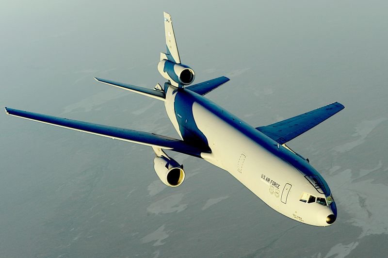 Ciężki KC-10 to przykład maszyny powstałej w wyniku wykorzystania sprawdzonej konstrukcji cywilnego DC-10
