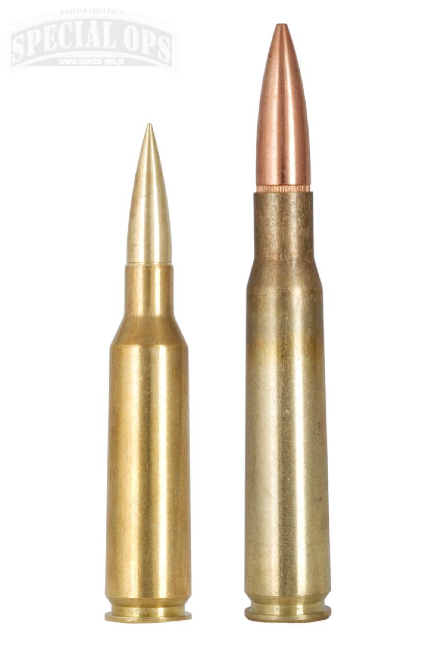 Nabój .50 Browning (BMG, 12,7 mm x 99) i nowy, mniejszy .416 Barrett  (10,6 mm x 83).
