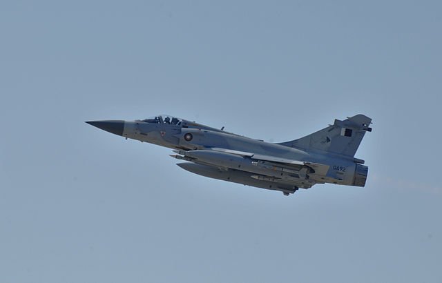 Samolot Mirage 2000-5 lotnictwa wojskowego Kataru Fot. US Navy