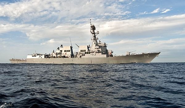 Niszczyciel USS Michael Murphy (DDG 112) noszacy imię poległego podczas operacji w Afganistanie oficera SEAL, wcielony do służby w US Navy w roku 2012 Fot. US Navy
