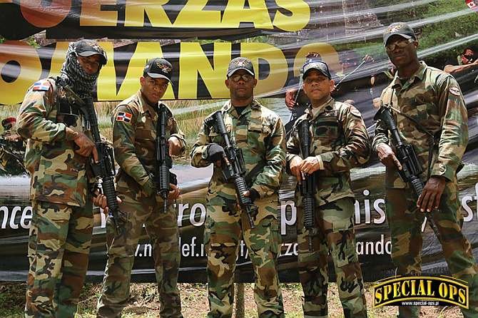 Dominikana: wojskowa jednostka Commando Especial Contra Terrorismo/Secretaria de las FAD (Fuerzas Armadas de Dominicana).