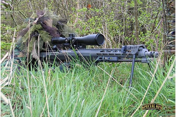 DSR-1, znany też jako DSR-1 Police, to skr&oacute;t w nazwie kt&oacute;ra pochodzi od pierwszych liter nazwisk jej założycieli (Dieterle, Schneider, Reuter), choć w przypadku karabinu rozszyfrowywany jest jako Defensive Sniper Rifle &ndash; obronny karabin snajperski. Zdjęcia: AMP-TS
&nbsp;