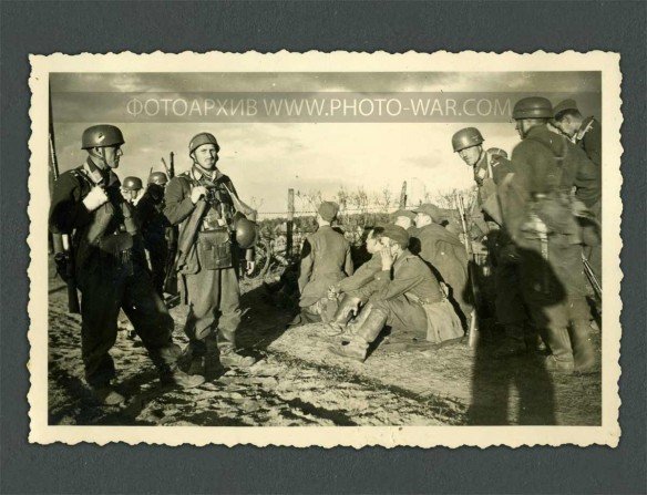 Fallschirmj&auml;ger - kampania wrześniowa Fot. http://www.photo-war.com/photo/shop/183.jpg&nbsp;