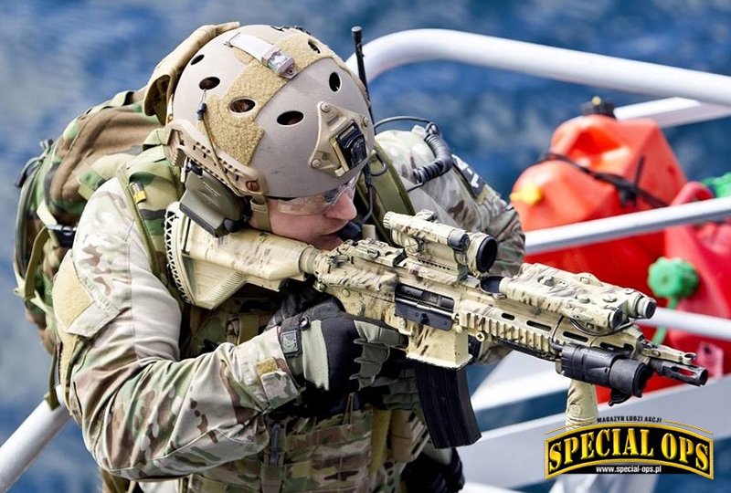 W Norwegii HK416 jest nie tylko bronią komandosów (jak ten z Korpusu Morskich Jegrów MJK), ale również żołnierzy wszystkich rodzajów sił zbrojnych, w tym rezerwistów z Gwardii Narodowej.