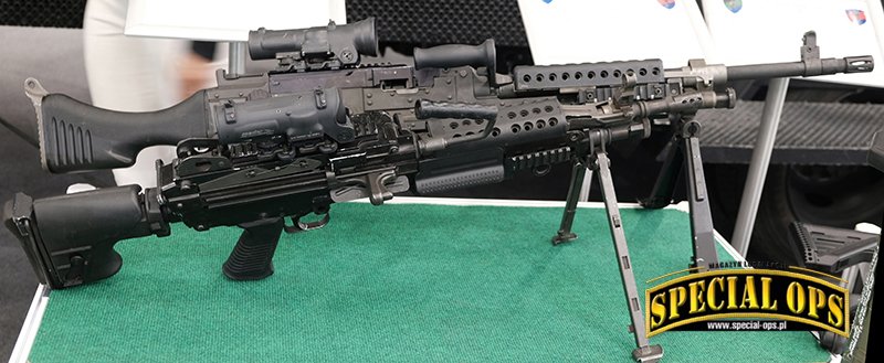 Ręczna broń maszynowa JW GROM: 7,62 mm ukm M240B i rkbkm FN Minimi 5.56 Mk3.  Fot. A Szwed