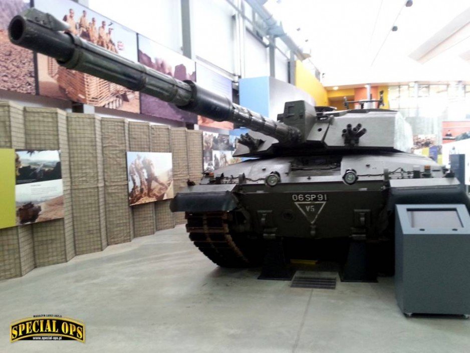 Challenger II - Muzeum Czołgów (The Tank Museum) w Bovington w Dorset.