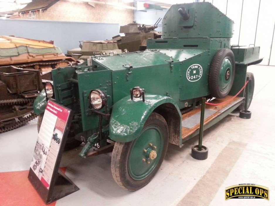 Rolls-Royce (1920) - samochód opancerzony - Muzeum Czołgów (The Tank Museum) w Bovington w Dorset.