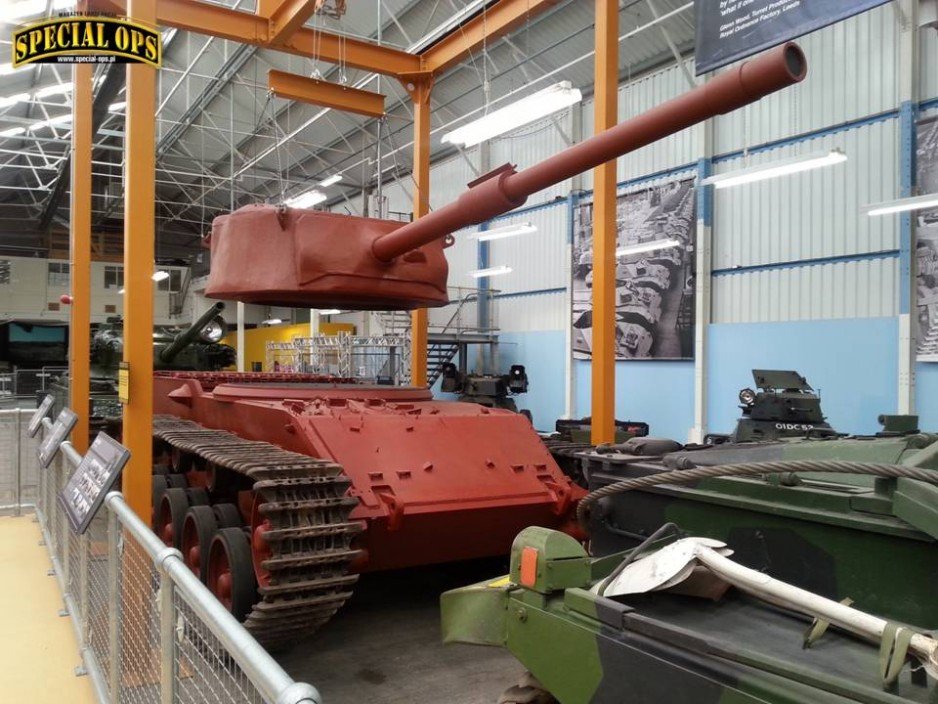 "Fabryka w Muzeum Czołgów (The Tank Museum) w Bovington w Dorset.