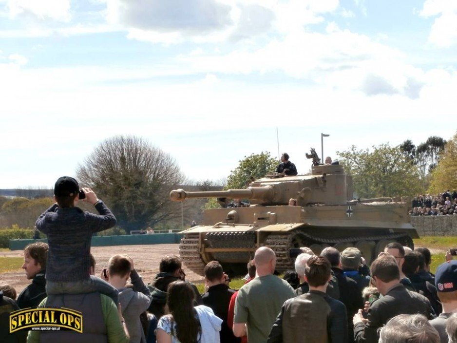 Panzerkampfwagen VI Ausf E Tiger I (SdKfz 181) - "Tiger 131" podczas "Tiger Day 2016" w Muzeum Czołgów (The Tank Museum) w Bovington w Dorset.