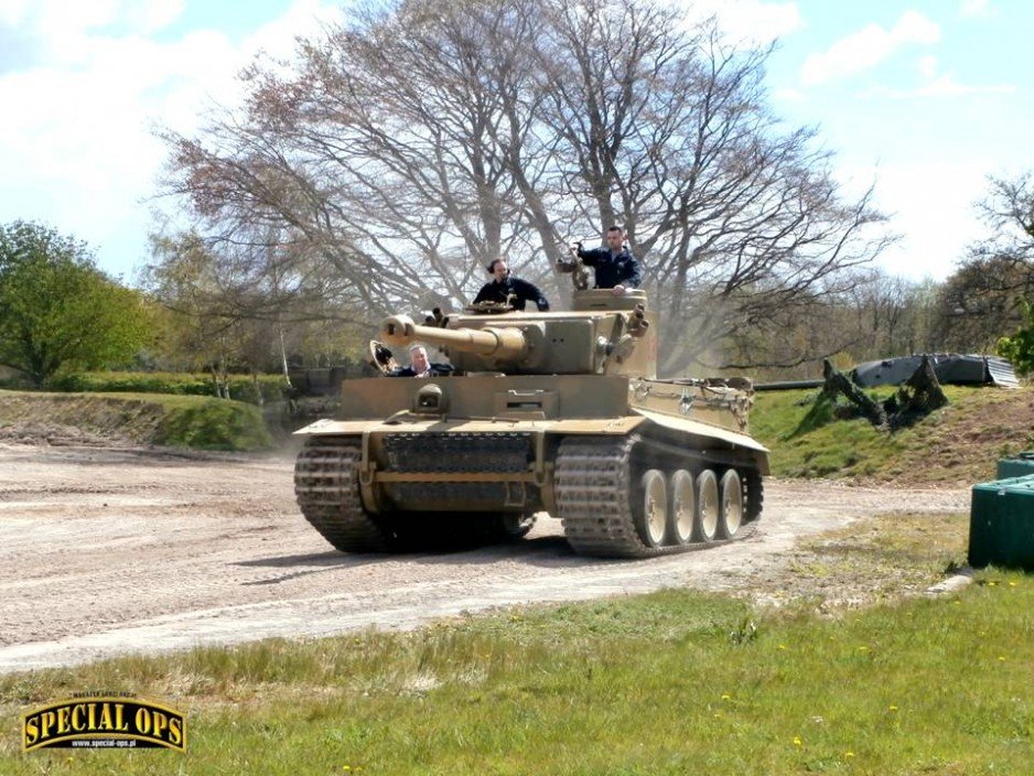 Panzerkampfwagen VI Ausf E Tiger I (SdKfz 181) - "Tiger 131" podczas "Tiger Day 2016" w Muzeum Czołgów (The Tank Museum) w Bovington w Dorset.