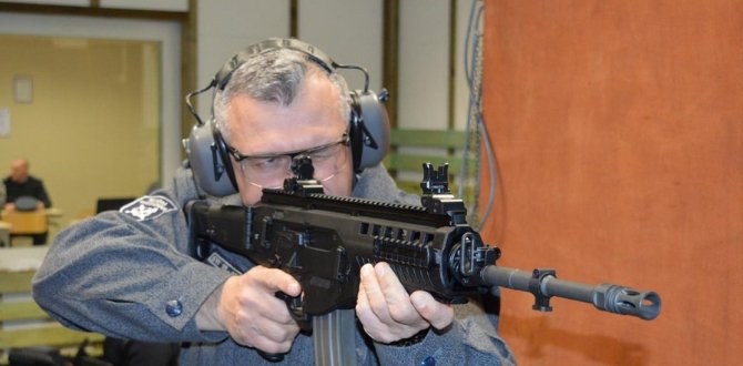 Nowa broń w Służbie Więziennej
Fot. fot. sw.gov.pl