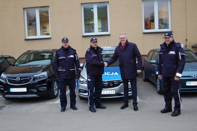 Nowe radiowozy dla policjant&oacute;w z Wołomina
Fot. LPP Wołomin&nbsp;