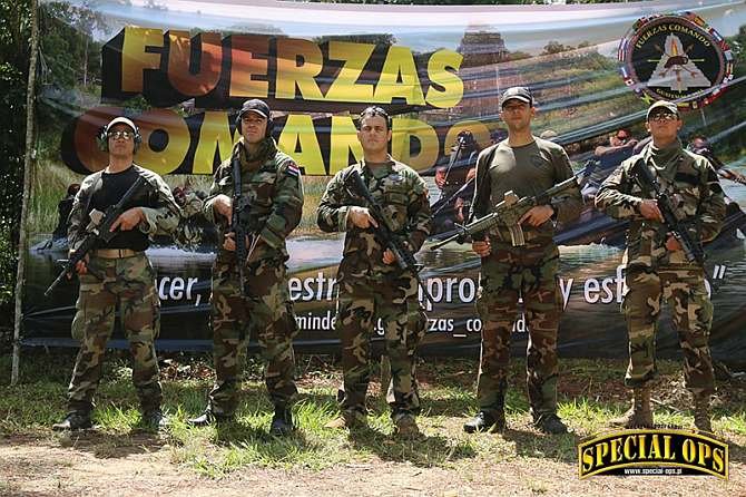 Paragwaj: żołnierze z jednostki Comandos de las Tropas Especiales z Cerrito