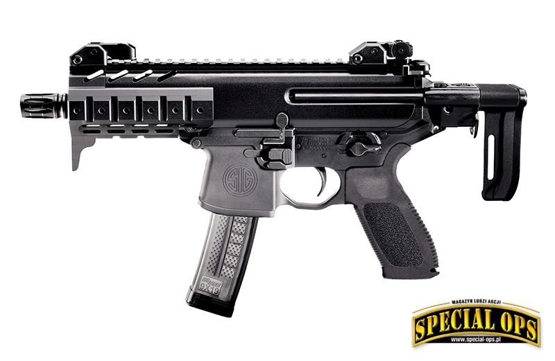 SIG Sauer MPX-K; fot: US DoD, US Army, CID PAO/DVIDS, Angstadt Arms, Bushmaster Firearms, BT AG, Colt LLC, CMMG, CZ-USA, Beretta USA, Heckler & Koch GmbH, SIG SAUER, Inc.