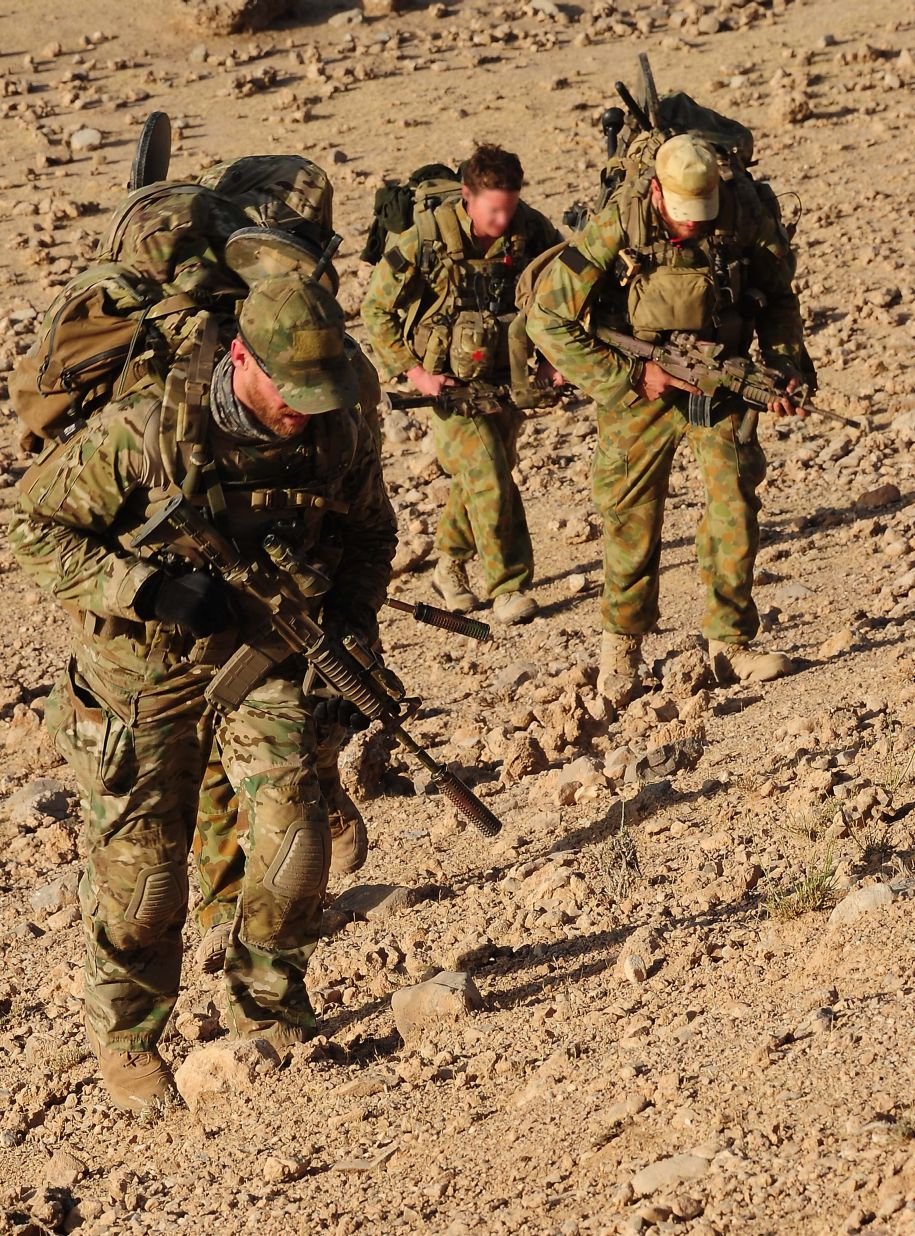 Australijski SAS Regiment początkowo wystawiał do działań w Afganistanie Task Force 
64, a od 2005 r. wraz z 1. i 2. Pułkiem Commando około 300-osobowy SOTG (TF 66).