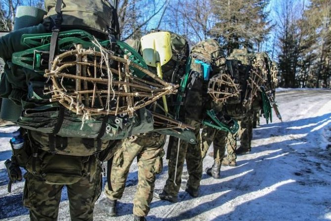 Szkoła przetrwania - ćwiczenia 5 batalionu strzelc&oacute;w podhalańskich