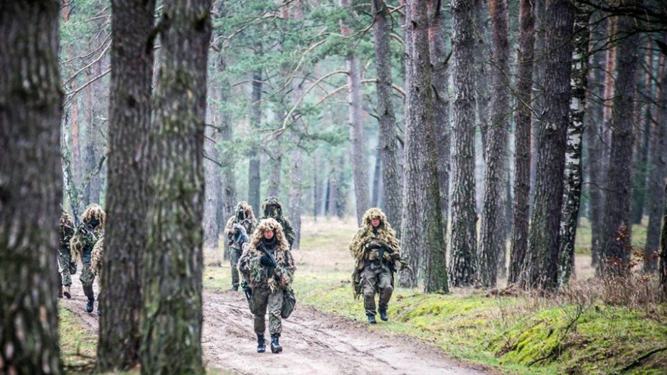 Szkolenie strzelców wyborowych z 17. Wielkopolskiej Brygady Zmechanizowanej (JW 5700).