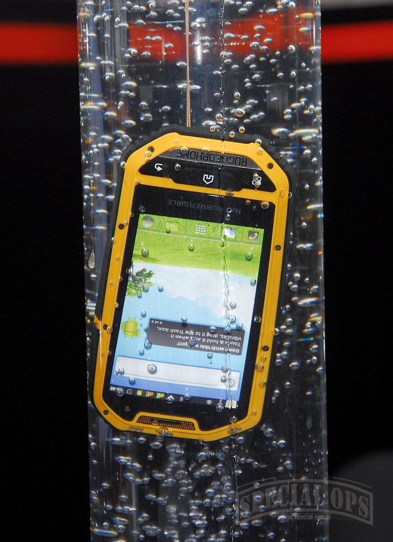 "Pancerny" smartfon RuggedPhone T9 (BMF)