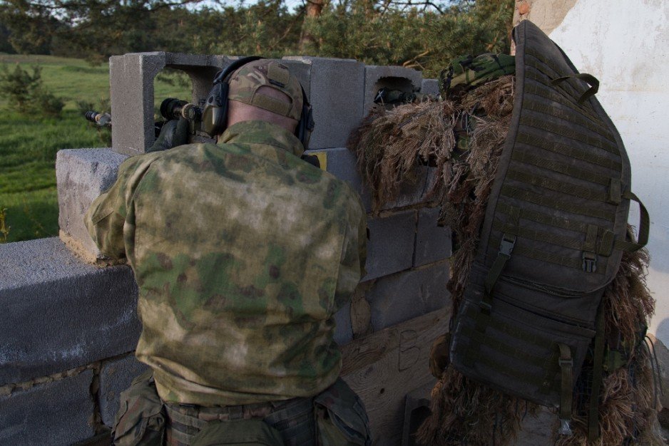 Strzelcy wyborowi z 21. Brygady Strzelców Podhalańskich na 8. Międzynarodowych Zawodach Snajperskich - Military Snipers World Championships - w Bezenec.