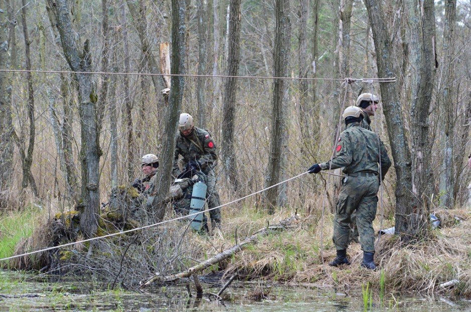 HELL WEEK - selekcja do Oddziału Specjalnego Żandarmerii Wojskowej (OSŻW) w Warszawie - Ustka, 23-29 kwietnia 2016 r.