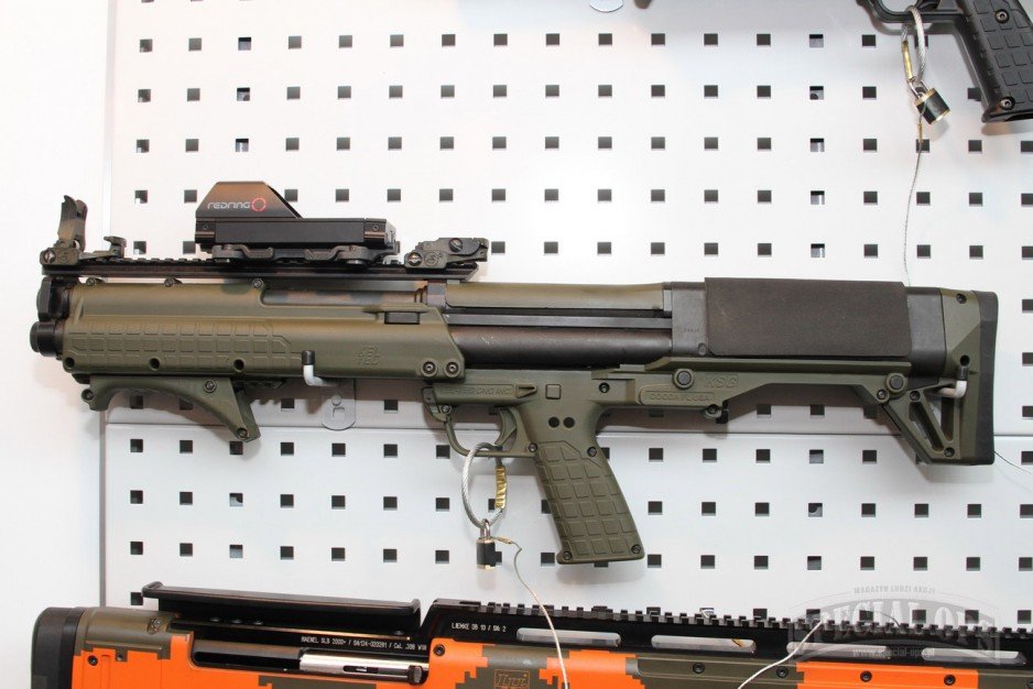 Strzelba Kel Tec KSG z celownikiem RedRing.