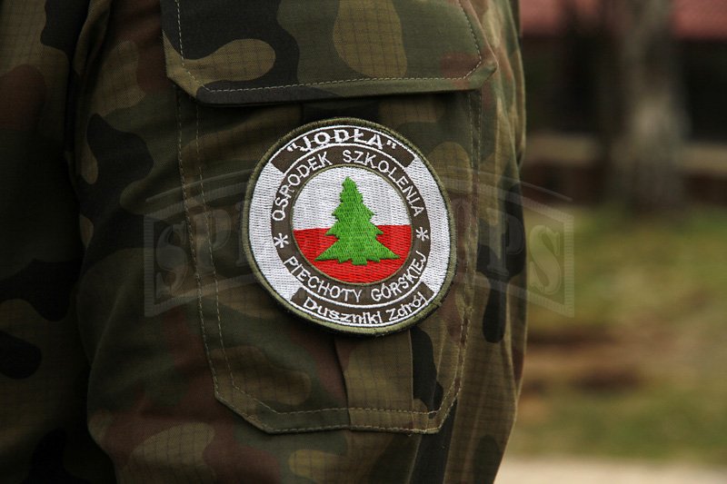 Naszywka rozpoznawcza Ośrodka Szkolenia Piechoty Górskiej "Jodła".