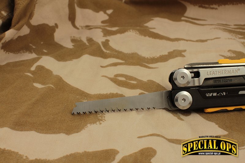 Leatherman Signal