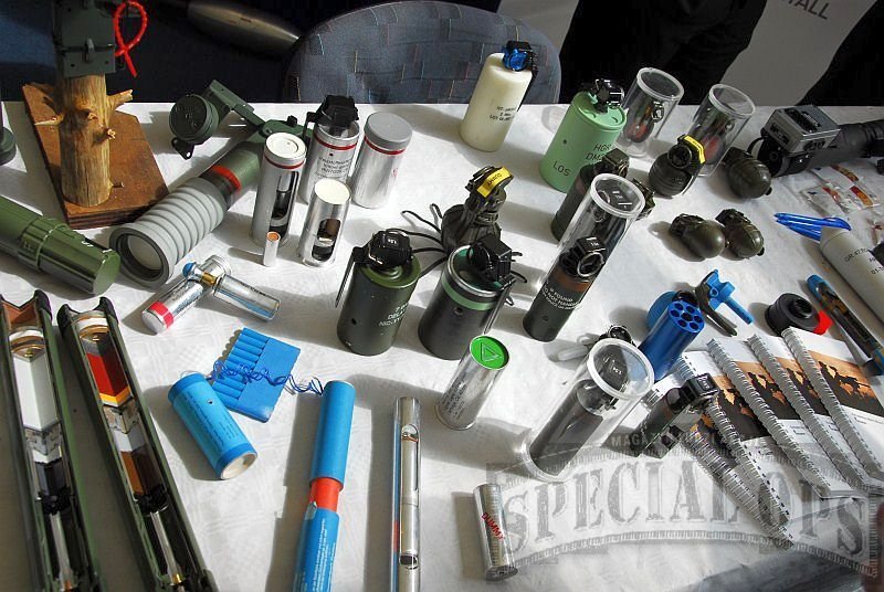 Granaty ręczne i flary sygnalizacyjne produkcji Rheinmetall