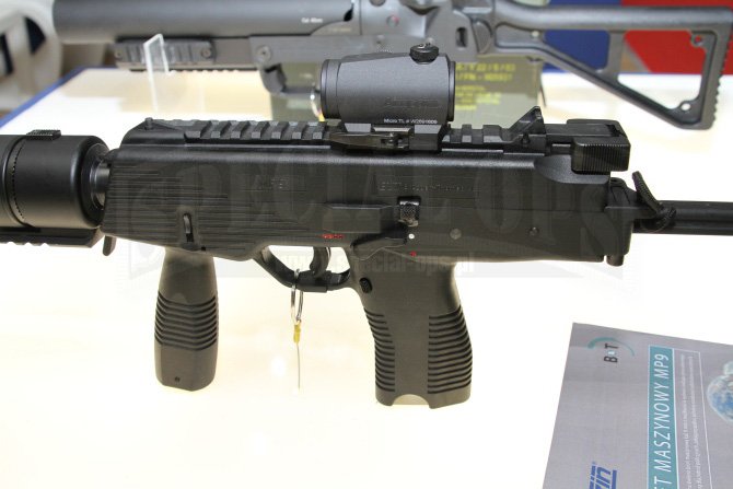 Pistolet maszynowy MP9.