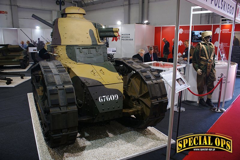 MSPO 2016 (XXIV Międzynarodowy Salon Przemysłu Obronnego) w Kielcach (6-9.09.2016).