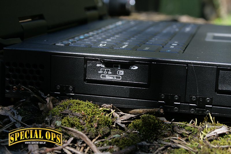 Laptop NoteStar NB1502.