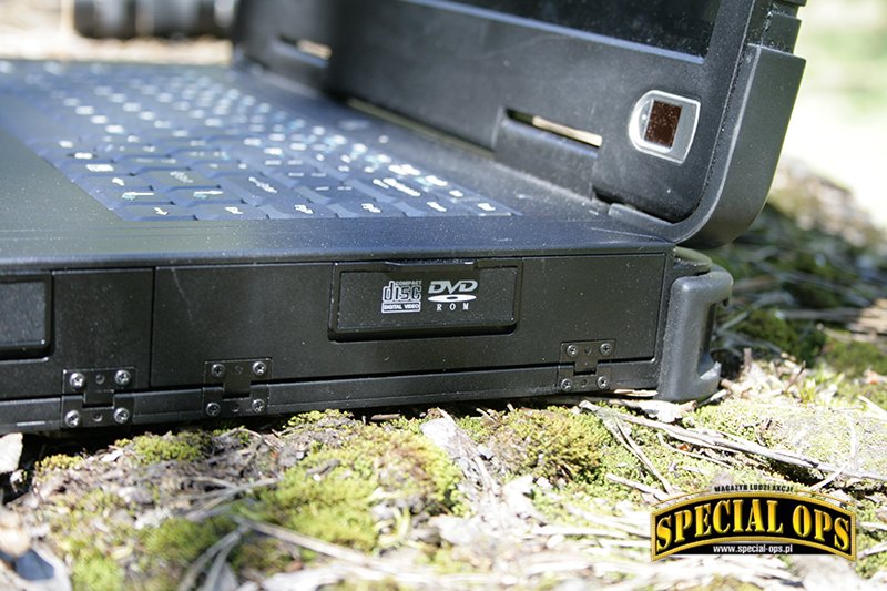 Laptop NoteStar NB1502.