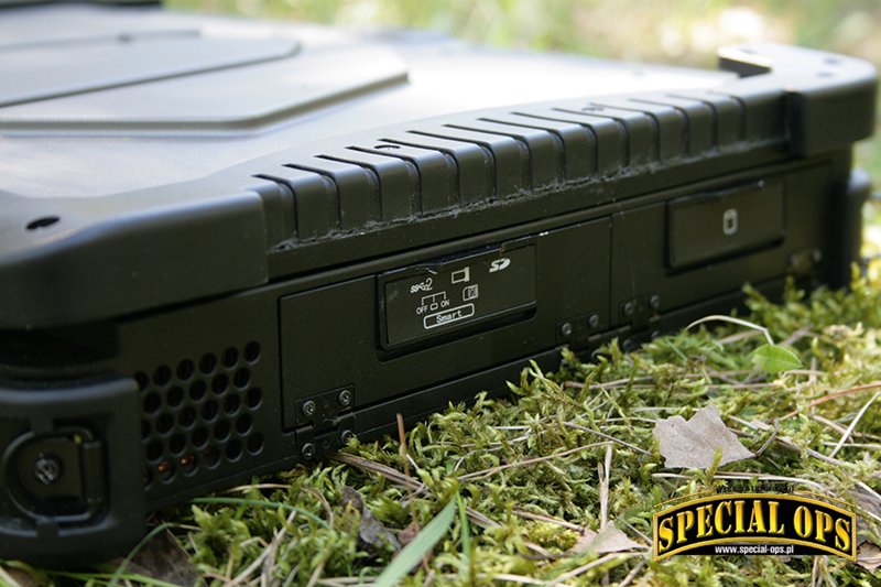 Laptop NoteStar NB1502.