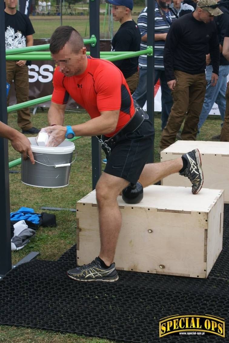 Mistrzostwa Polski w Konkurencjach Wytrzymałościowo-Siłowych o Puchar Komendanta Głównego Policji "Ogień na Ogień 2016" - CSP Legionowo, 29.09.2016 r.