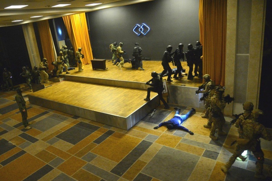 Ćwiczenia zgrywające w hotelu Sofitel Warsaw Victoria, 16 maja 2016 r. Uczestnicy: OSŻW w Warszawie, WR KSP, ABW, BOR).