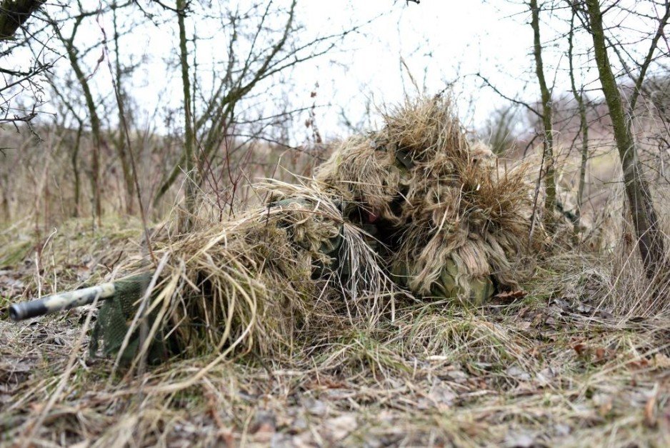 Szkolenie strzelców wyborowych 21. Brygady Strzelców Podhalańskich - strzelanie na nieznanym dystansie.