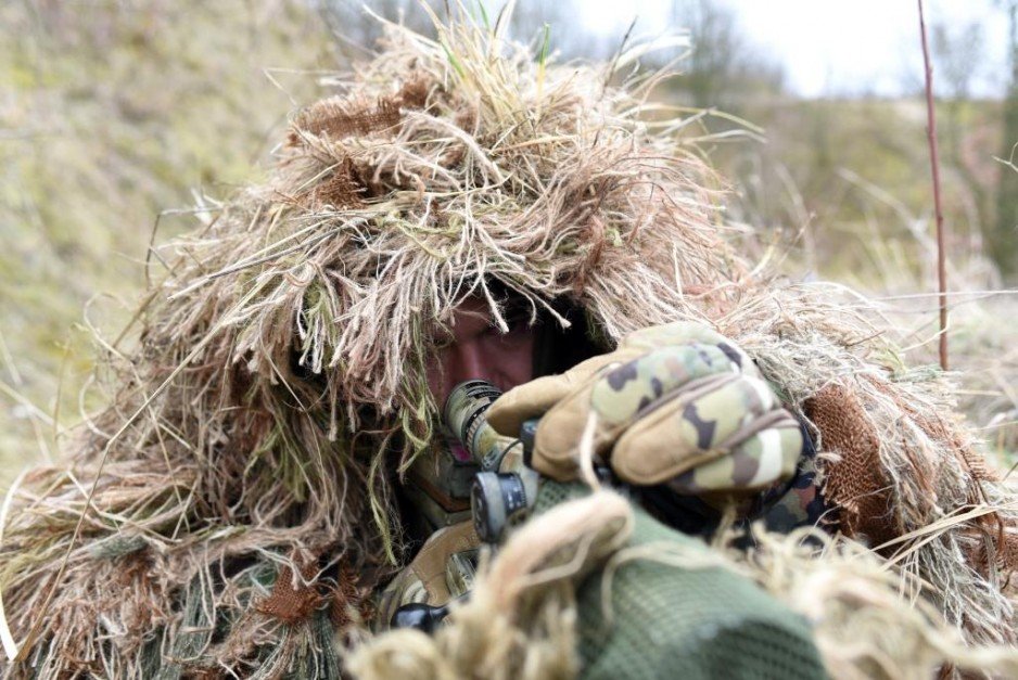 Szkolenie strzelców wyborowych 21. Brygady Strzelców Podhalańskich - strzelanie na nieznanym dystansie.